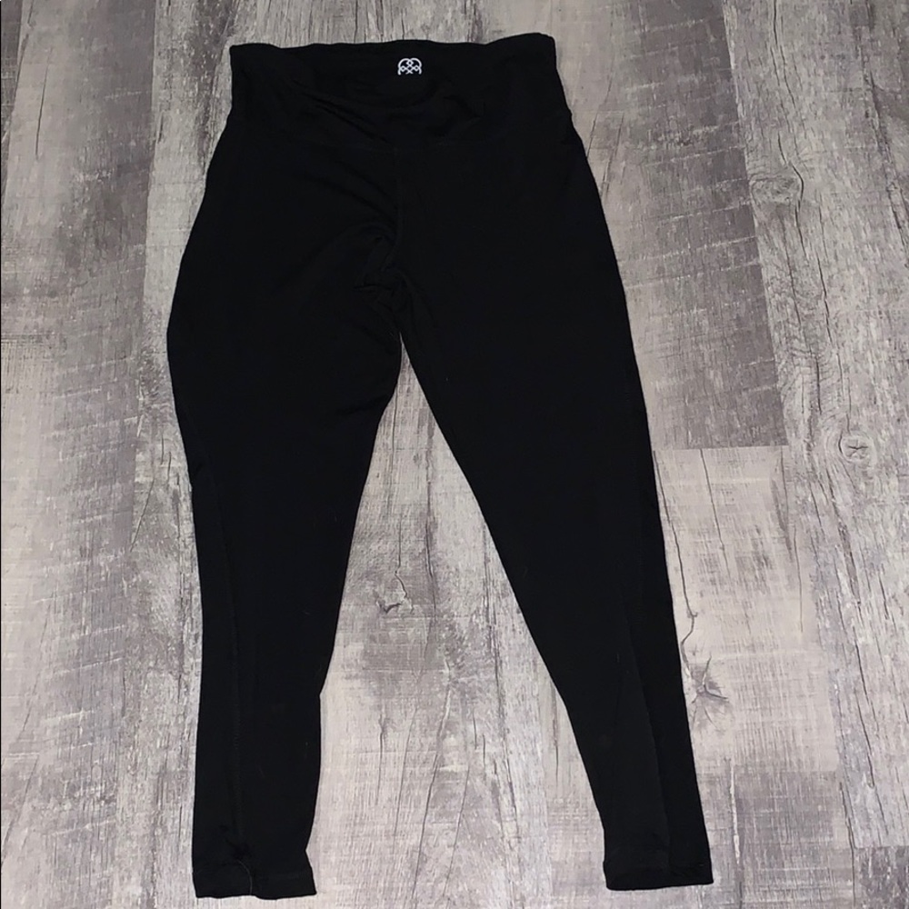 Daisy Fuentes leggings in black, size large